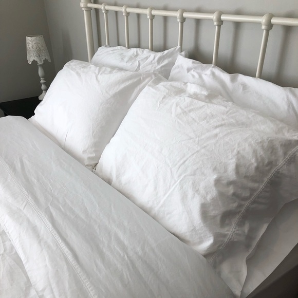 SOLD Kirkland White Linen Sheets - Picture 4 of 6